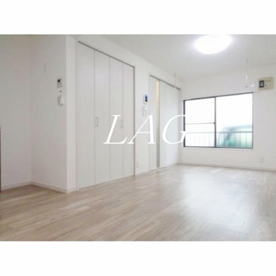 【居間・リビング】 | アクセス八広 | 洋室のお部屋です。