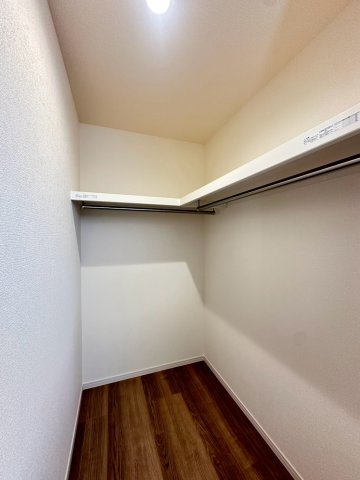 門真市島頭4丁目　2号棟の収納
