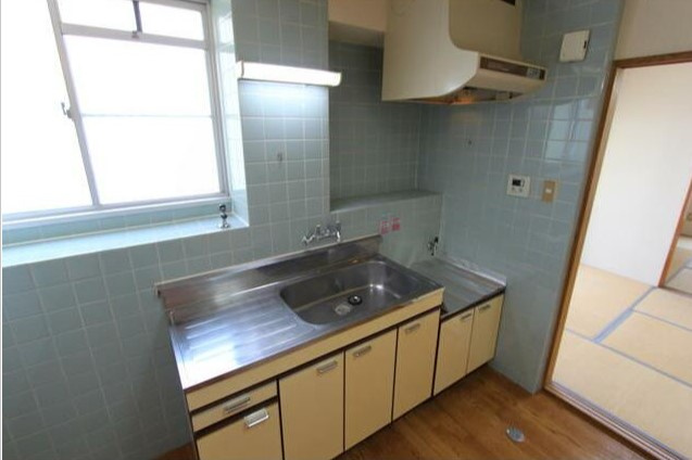 調布市布田３丁目の賃貸マンションのキッチン