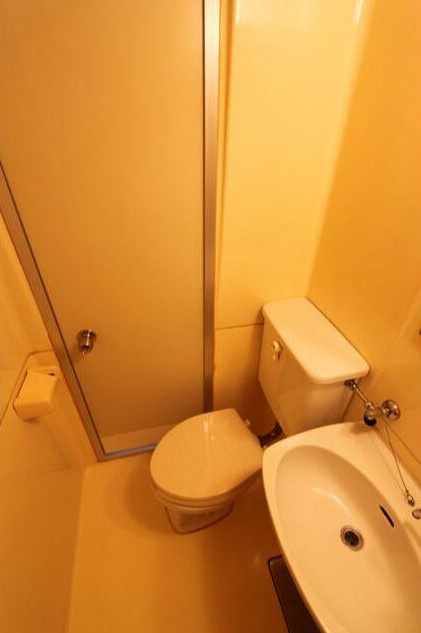 調布市布田３丁目の賃貸マンションのトイレ