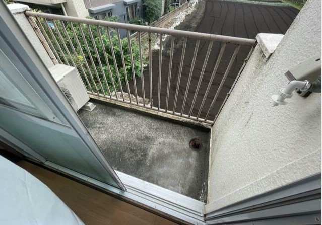 調布市布田３丁目の賃貸マンションのバルコニー