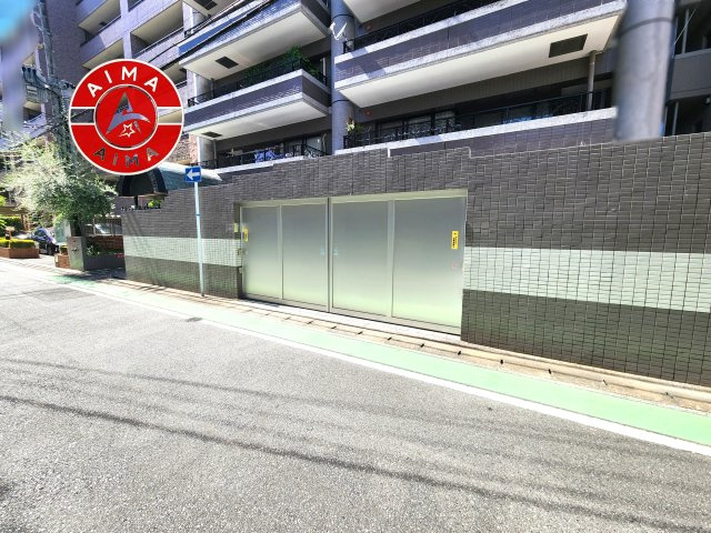 エステートマンション大濠フローレスのその他共用部分|敷地内には、ゴミ出しが可能な専用ゴミ置き場を完備。