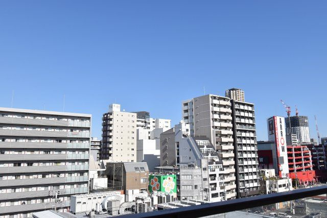 シティスパイアナンバプレミアの展望