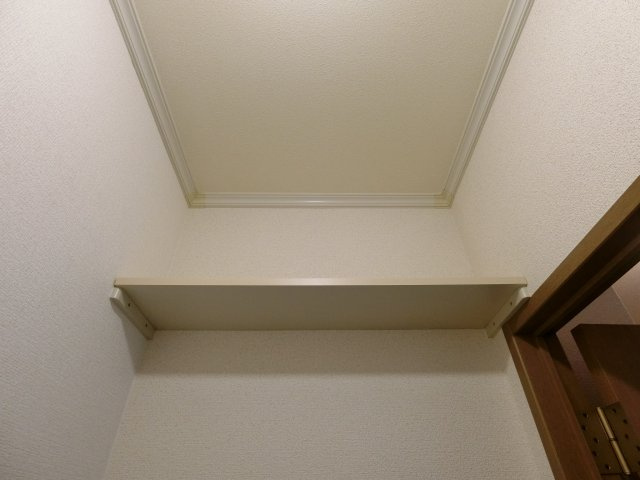 クレールパストラルA棟の収納|イメージ203号室の写真（反転あり）