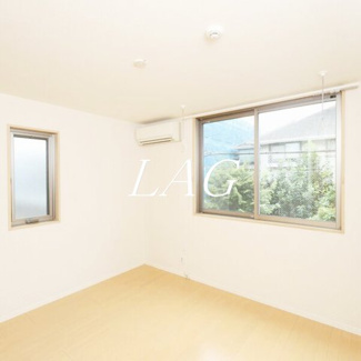 【居間・リビング】 | ブリリアント市ヶ谷 | 洋室のお部屋です。