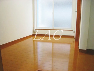 【居間・リビング】 | シエスタラーク | 洋室のお部屋です。
