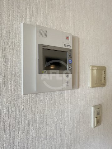 ロイヤルパークスなんば　塩草立葉小学校区のセキュリティ|ロイヤルパークスなんば　TVモニター付きインターホン