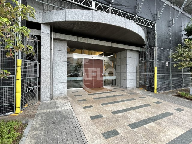 ロイヤルパークスなんば　塩草立葉小学校区のエントランス|ロイヤルパークスなんば　エントランス