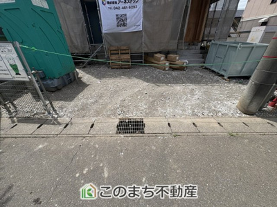 【駐車場】 | CRADLE GARDEN真岡市さくら　第2　1号棟 | 【建設中写真】横並びに2台駐車可能♪