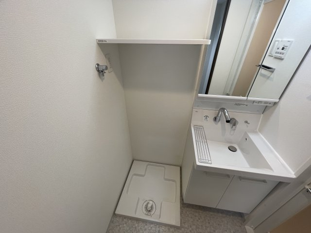 多摩市桜ヶ丘１丁目の賃貸マンションの洗面所