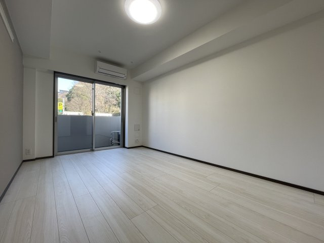 多摩市桜ヶ丘１丁目の賃貸マンションの居間・リビング|※他部屋参考写真