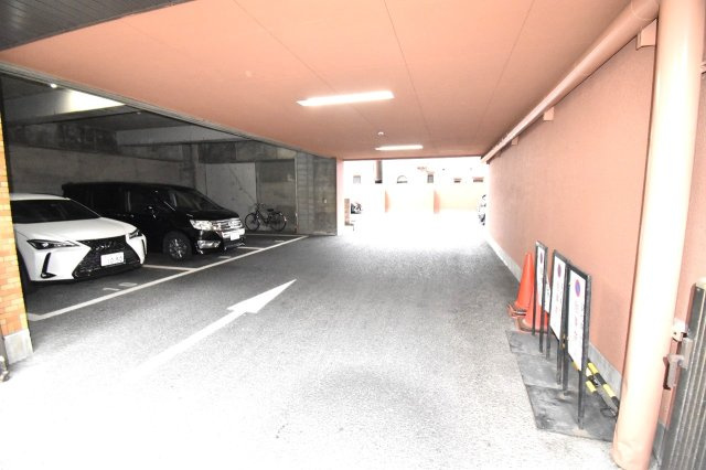 【駐車場】 | ダイアパレス八尾本町