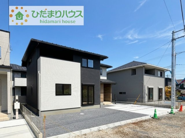 【外観】 | 阿見町荒川本郷第2期　新築戸建　2号棟 | 徒歩圏内に公園があり、四季折々のイベントを楽しめます☆彡