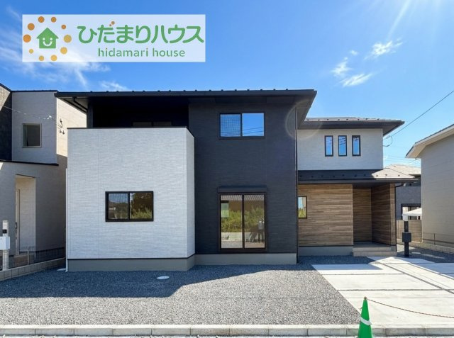 【外観】 | 阿見町荒川本郷第2期　新築戸建　2号棟 | 是非一度、ご家族そろってご内覧ください♪