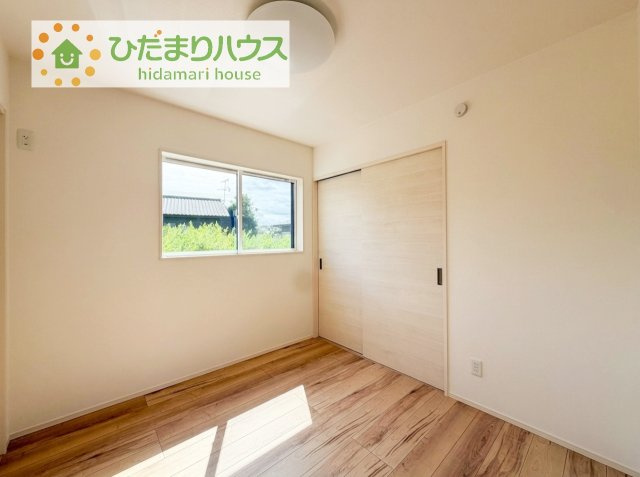 【洋室】 | 阿見町荒川本郷第2期　新築戸建　2号棟 | 洋室は高い天井のゆったりとした空間を演出(^^)/