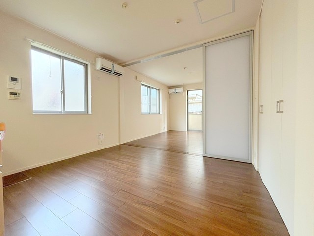 MAISON AKIKOの内装