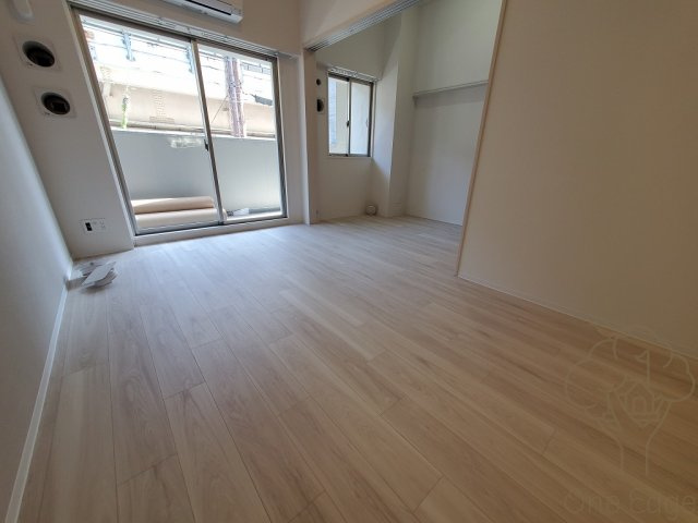 エスリードレジデンス梅田マークスの居間・リビング