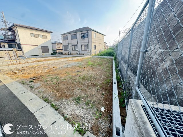 【外観】 | 船橋市前原西806③　全3区画 | 「趣味も、仕事も、暮らしも大事にしたい」そんな人にぴったりの立地。駅近だから通勤も快適、買い物もスムーズ。コンパクトな敷地でメンテもラクラク。家にわだわるのも、時間を大切にするのもどちらも叶う住まい。