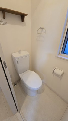 【洗面所】 | 海老名市社家3丁目 中古戸建 全1棟