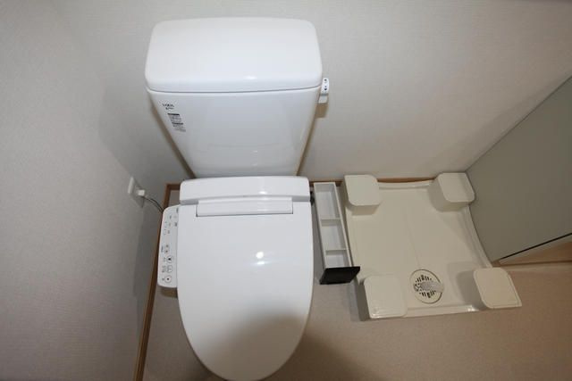 アルファコート西川口７のトイレ