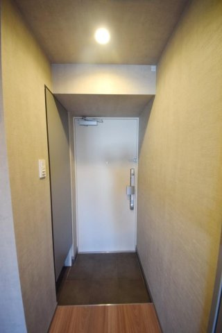 江東区大島１丁目の賃貸マンションの玄関