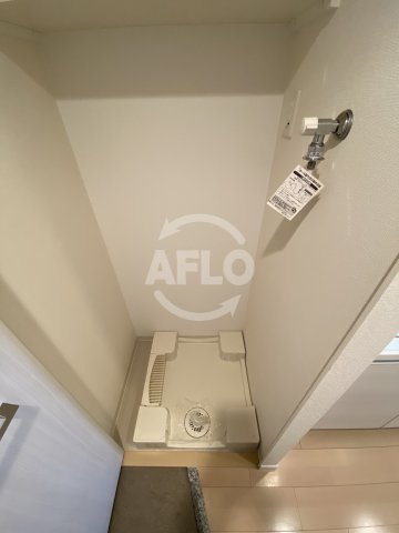 スワンズシティ梅田ウエストの設備|スワンズシティ梅田ウエスト　室内洗濯機置き場