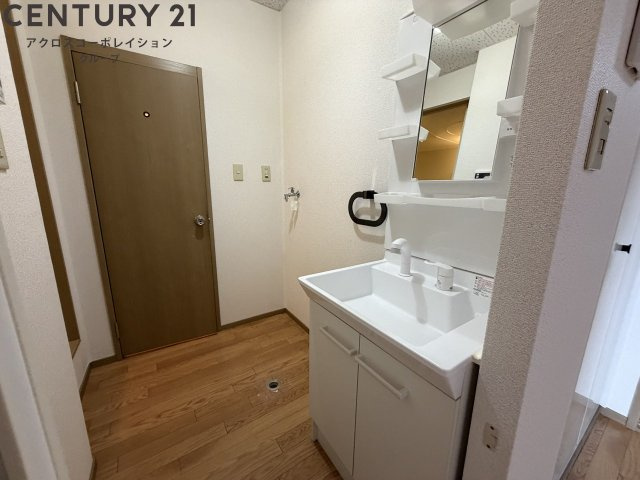独立洗面化粧台付き☆