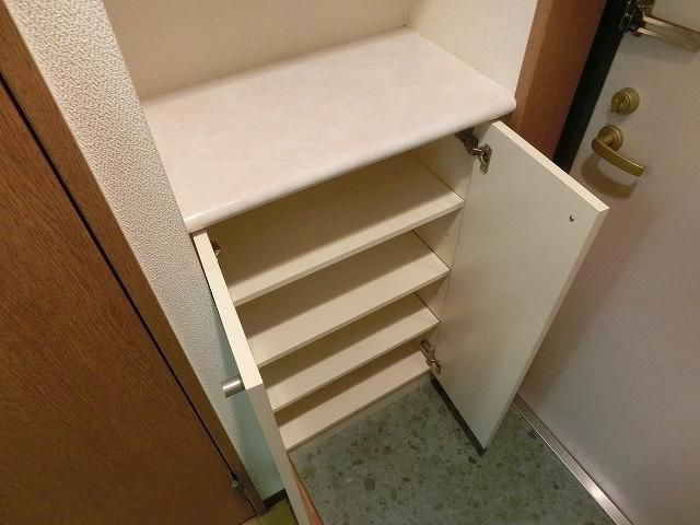 ガレリア東船橋の玄関