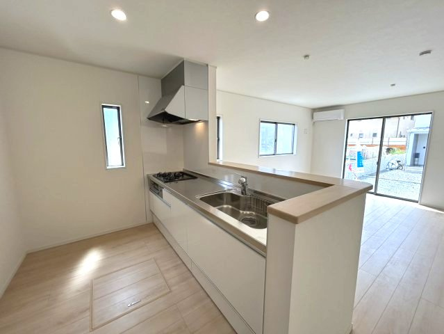 長野市松代町松代の新築一戸建のキッチン