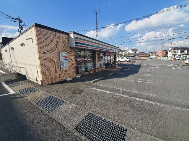 ユアハイムの駐車場
