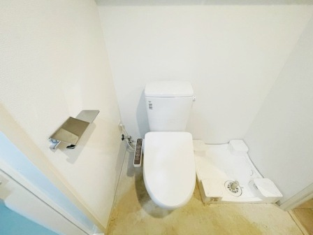 アジールコート山手動坂のトイレ|※別部屋写真