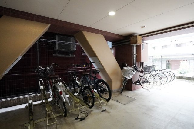 【その他共用部分】 | アプレシティ豊島園 | 駐輪場