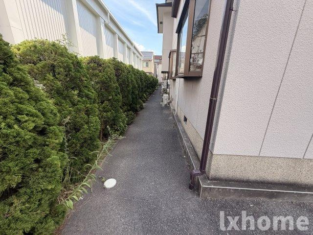 ヴィーヴルNAOのエントランス