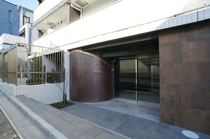 【エントランス】グランヴァン横濱反町 