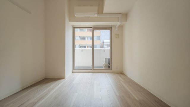 【居間・リビング】プレサンス三宮ポルト