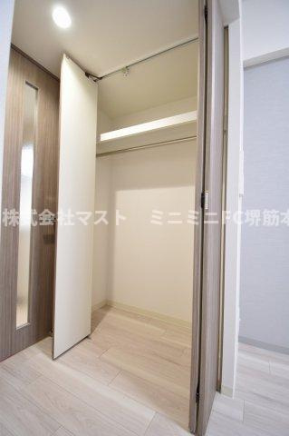プレサンス堺筋本町センティスの収納