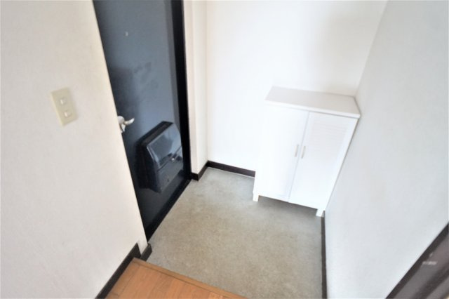 JAIRO薬園台の玄関|※違うお部屋の写真です