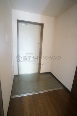 オーベルジュ宝塚の玄関