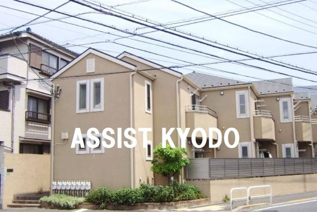 グリシーヌ経堂　A棟の外観