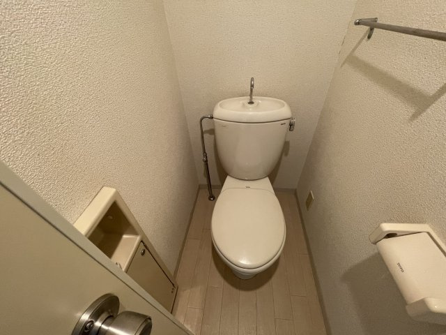 ハイツ本多聞のトイレ