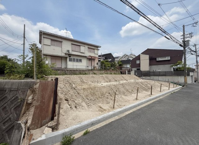 茨木市南春日丘3丁目の外観|日当たりも良いので自然光たっぷり♪♪
洗濯物を干す際も安心ですね♪