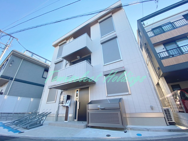 藤沢市鵠沼花沢町のアパートの外観