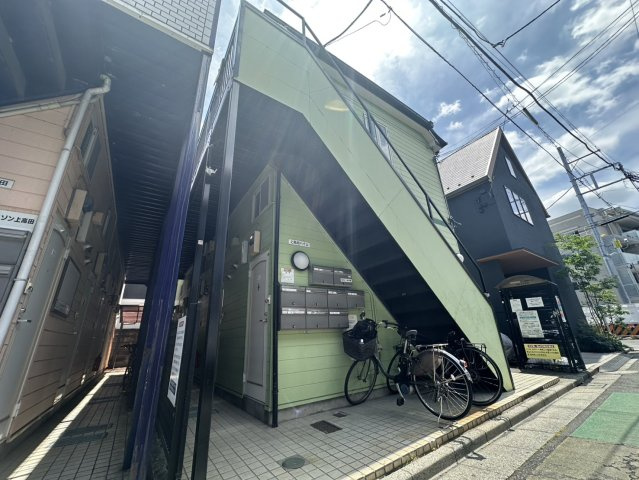 上高田ハイムの外観