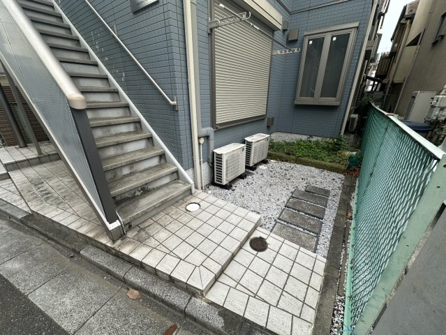 ハイツKTAのエントランス
