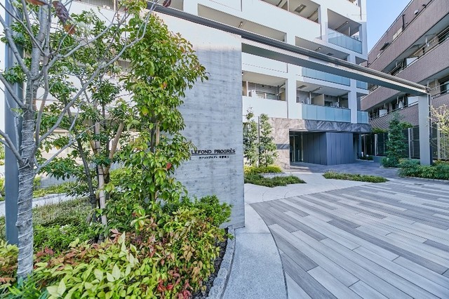 ルフォンプログレ中野坂上の外観