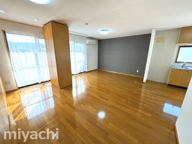 コーポのぞみの居間・リビング