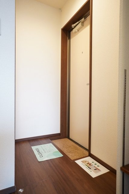 ＲＡＹ　ＨＯＵＳＥの玄関