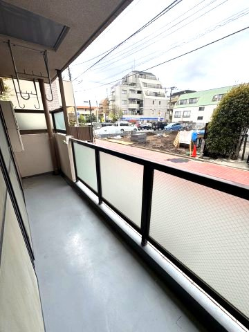 杉並区方南２丁目の賃貸マンションのバルコニー