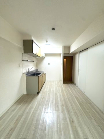 杉並区方南２丁目の賃貸マンションの居間・リビング