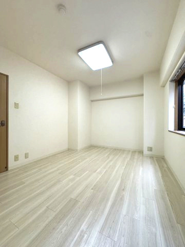 杉並区方南２丁目の賃貸マンションの洋室